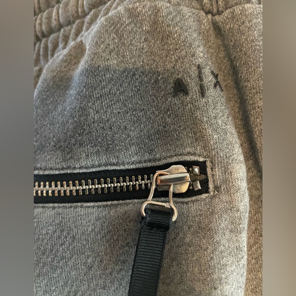 Armani Exchange Men’s Large Ombré Drop Crotch Joggers - Zip Pockets/Ankle - Picture 6 of 10